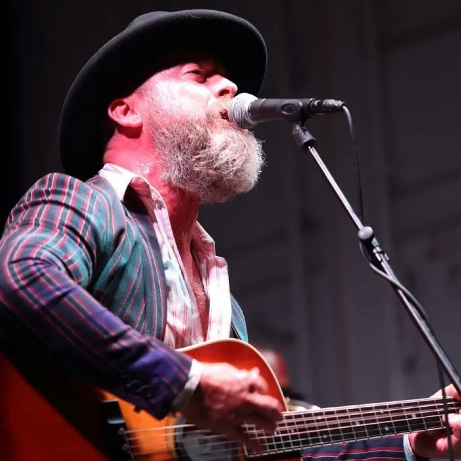 Amplify 817 showcase sean russell